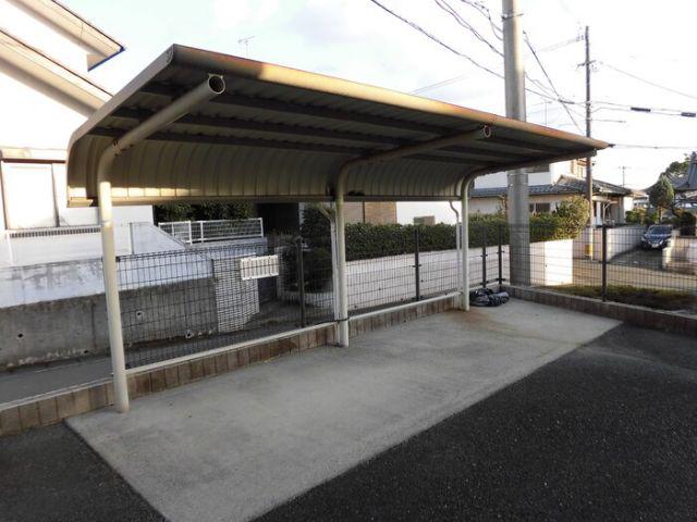 ラヴェルムB棟