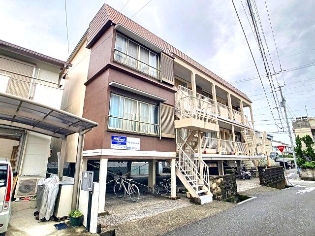 サンパレス
