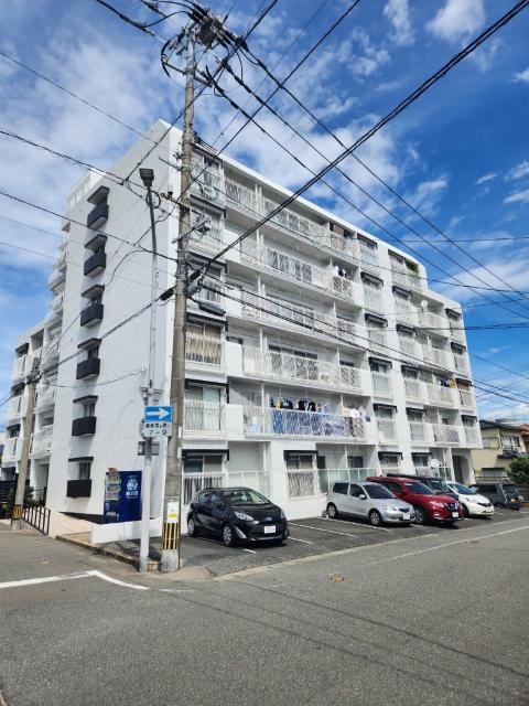 コーポ諸岡