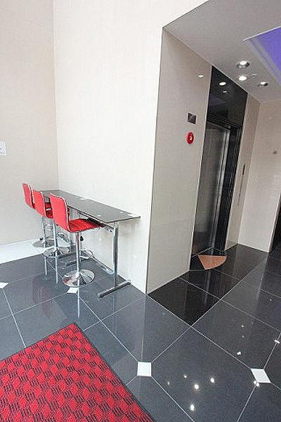 NO.111 CLUB ORIENT BLD TRADING TOWER