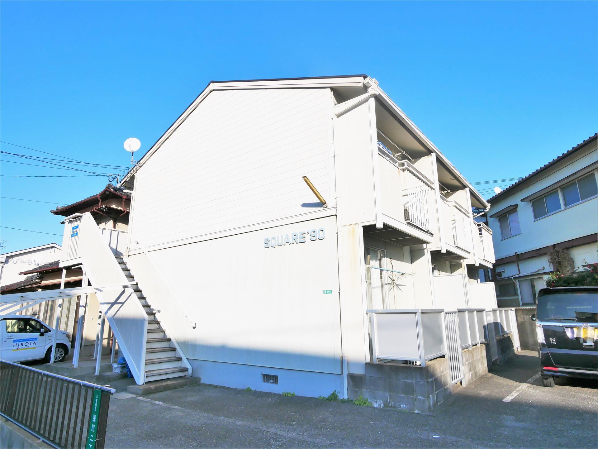 SQUARE90