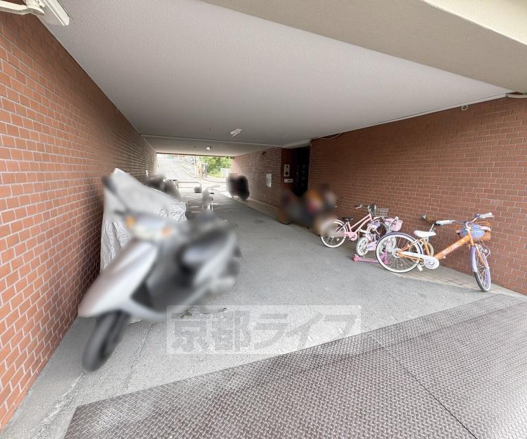 シャロム伏見