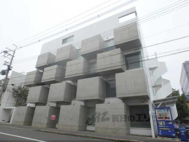 モノコモド御前B棟