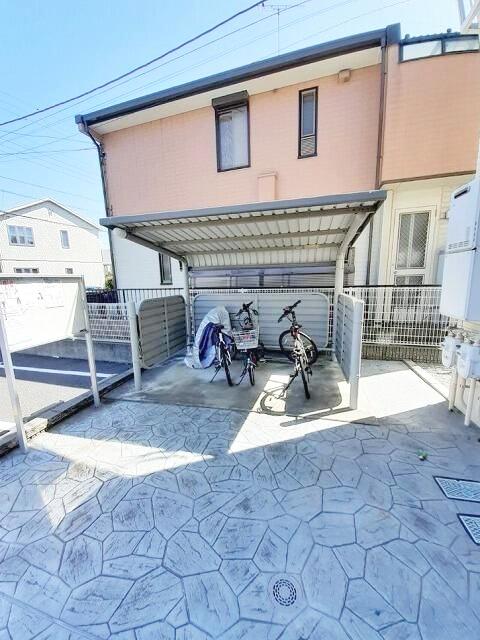 ヴィラ フィオーレ I