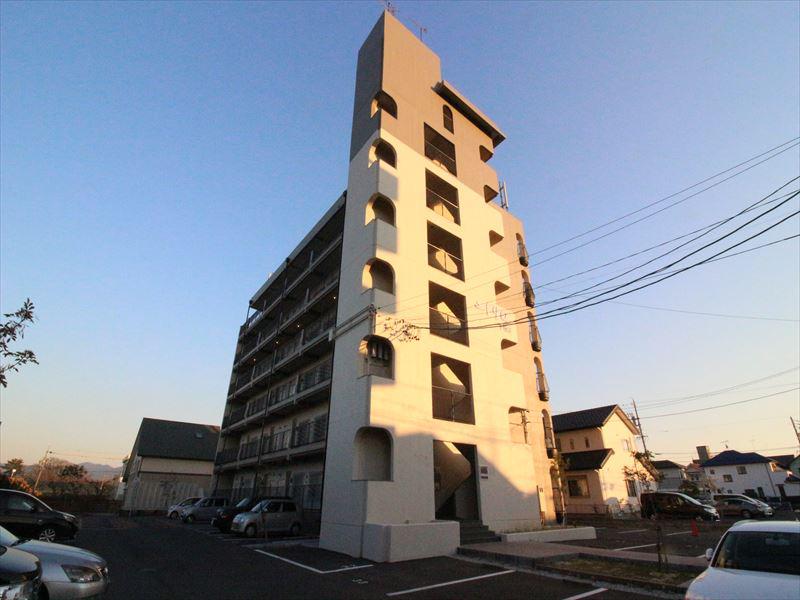ユトリロ下地3(2LDK/6階)