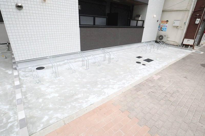 ワコーレヴィータ川西通
