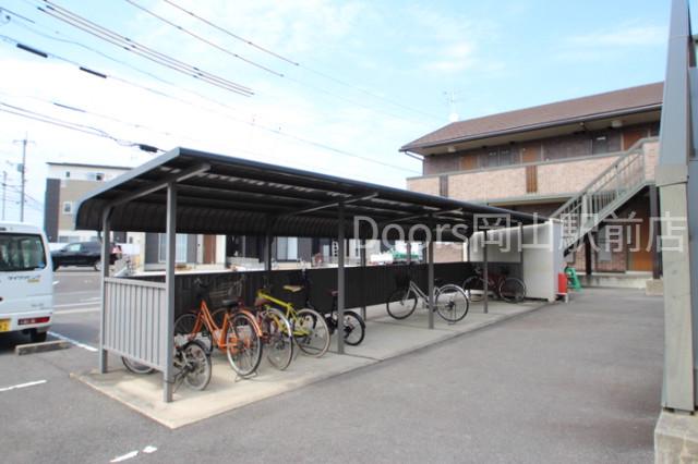 ＪＲ山陽本線 北長瀬駅 徒歩16分 2階建 築22年