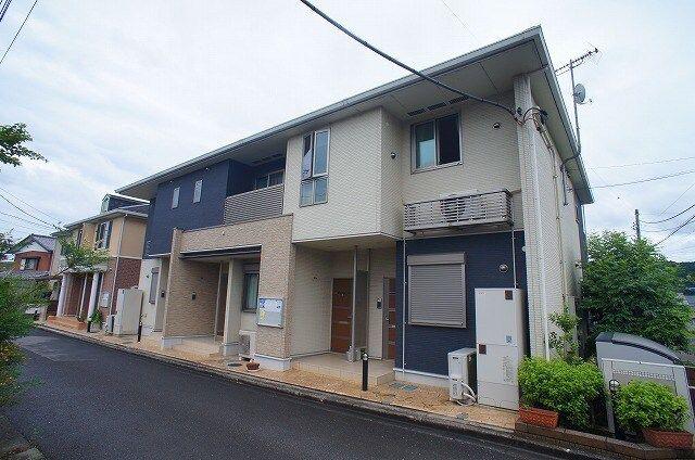 エレガンシア