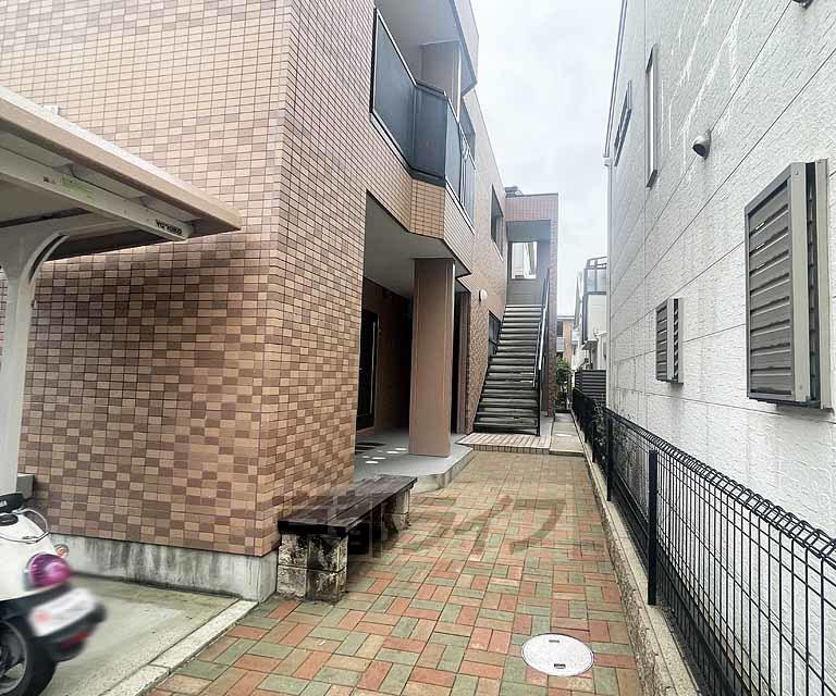 サンテミリオン モモ