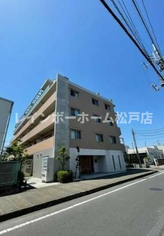 ウッドライク三郷