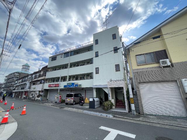 西林マンション