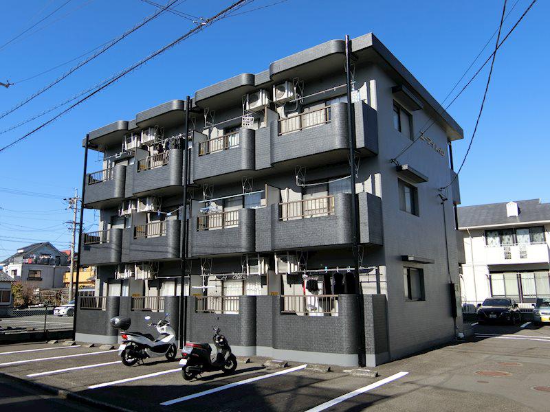ユーアイハイツ