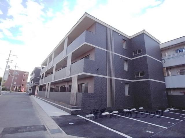 京阪本線 中書島駅 徒歩31分 3階建 築11年