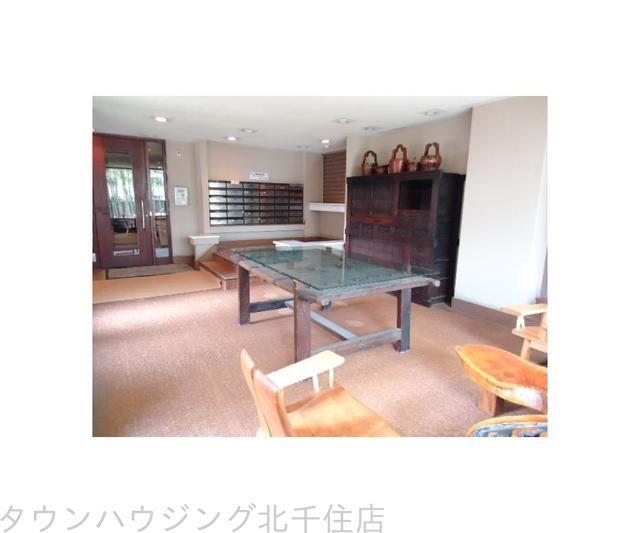 綾東ヴィレッジ弐番館