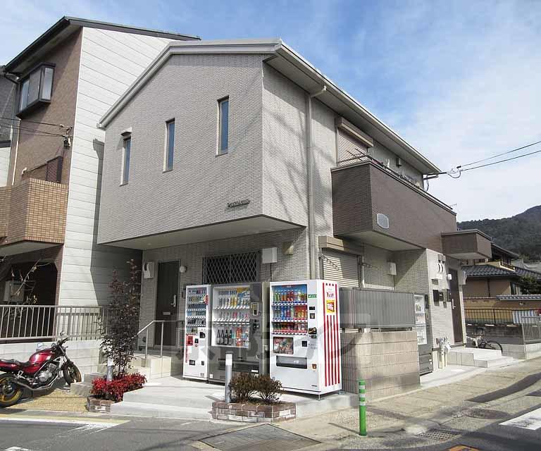 エルメゾン日野薬師