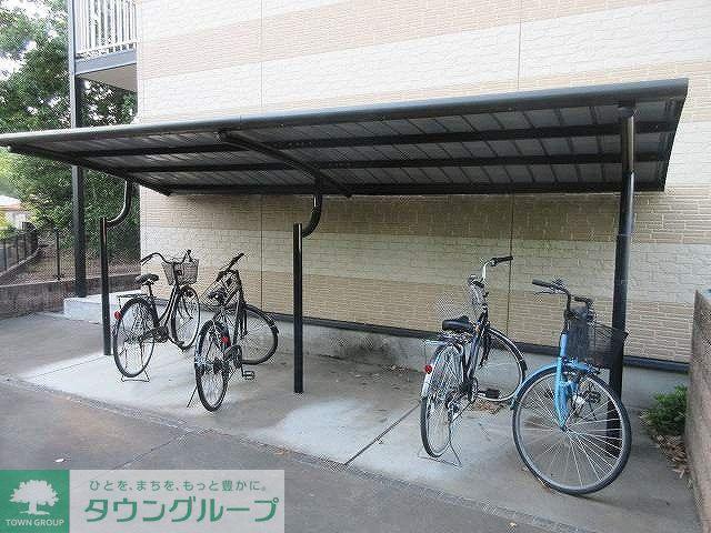 レオパレスラピスライト