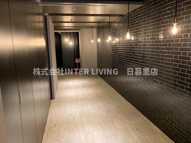 エストゥルースプラス西日暮里