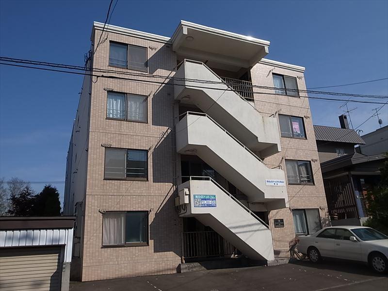 ビッグバーンズマンション清田