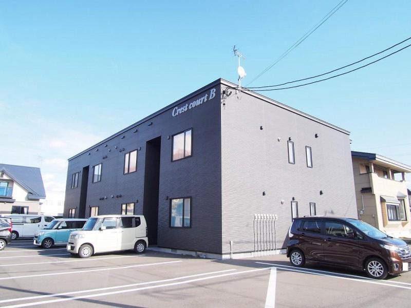 CREST COURT B棟