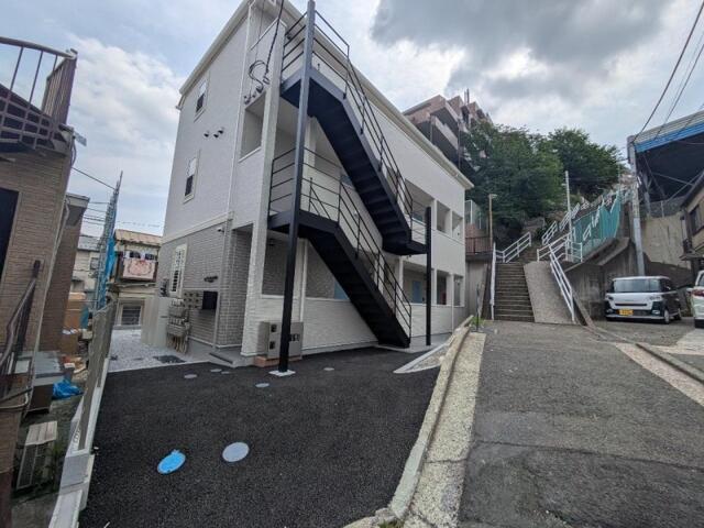 アザーレ・パッシオ阪東橋