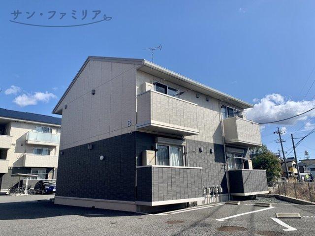 レセンテ上野 B
