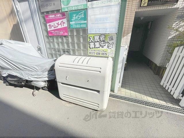 アパートメント寝屋川2