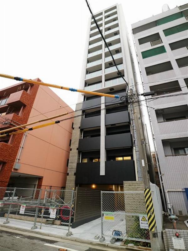 VOLARE HAKATA