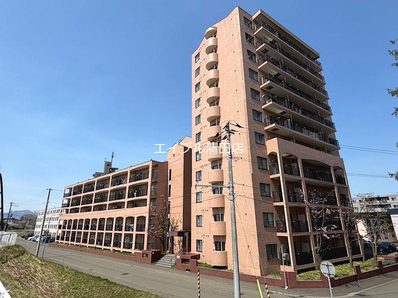 サントアリオデ大谷地