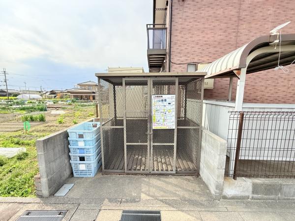 さくら館B棟 林