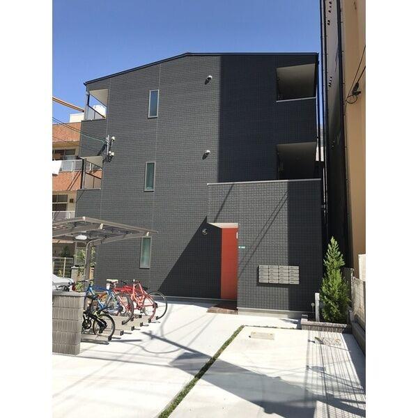 アンプルールフェール堺東