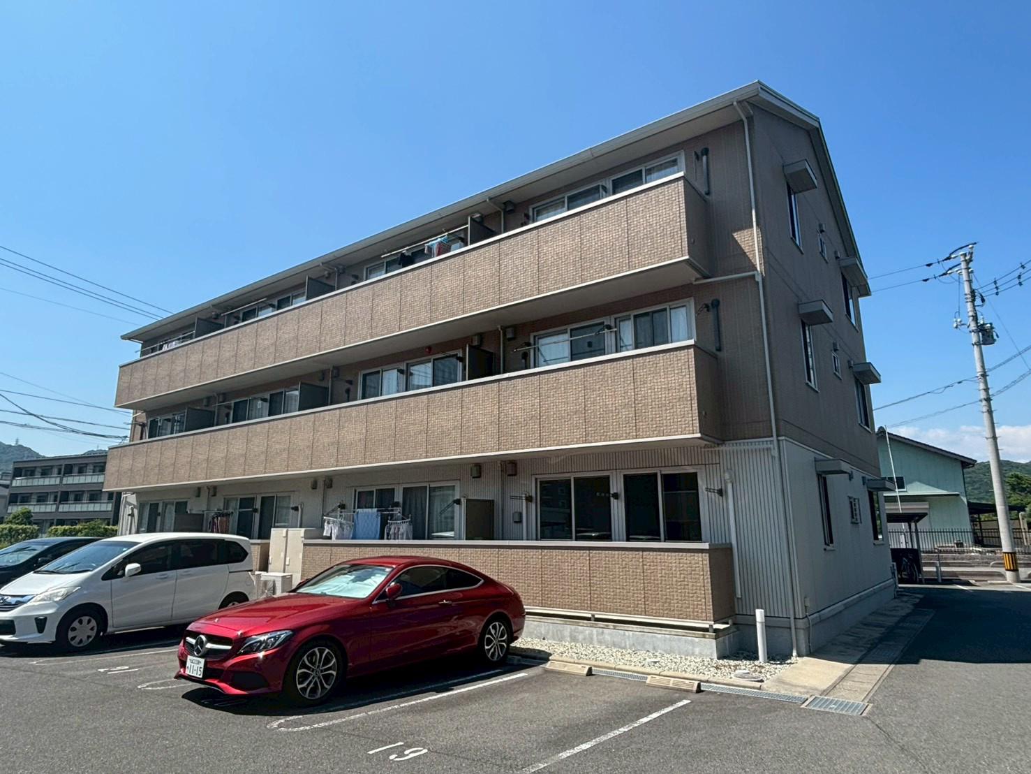 ウィルコート小郡三軒屋町 A棟