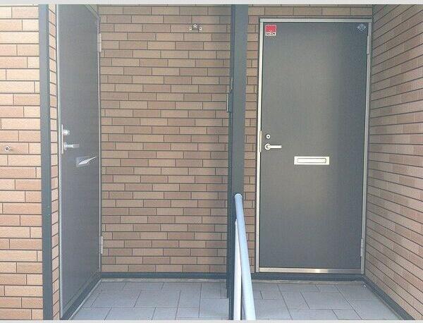 レオネクストレーヴ
