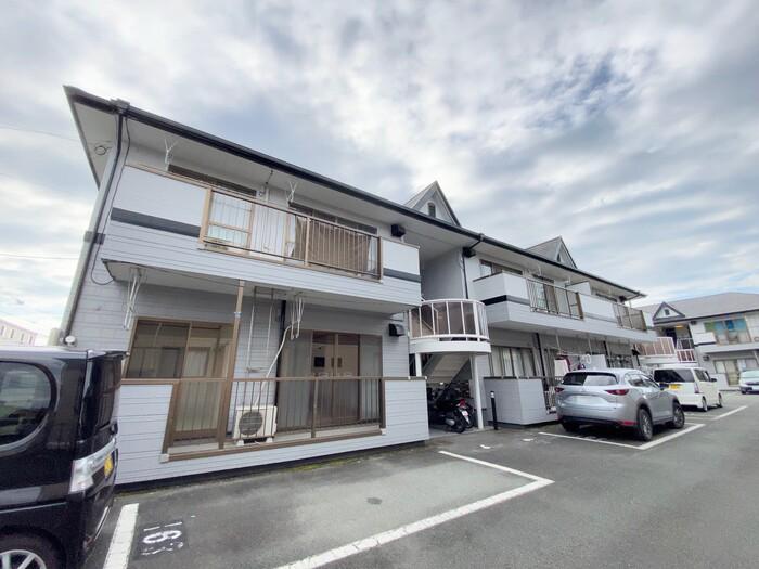 シャルマン野口