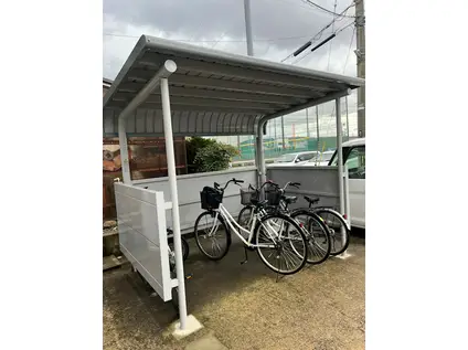 エヌ・ラフィーネ(1K/1階)の外観写真