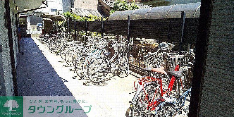 レオパレスリバーサイド天神