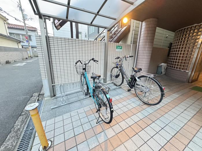 タクティ桑津