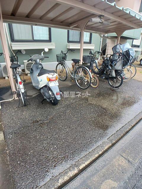 ピッコロモンドF棟