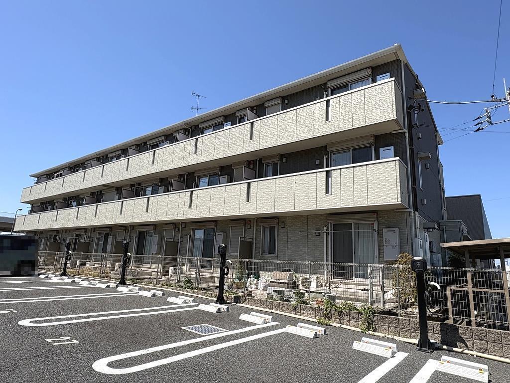 ラヴィショーA館