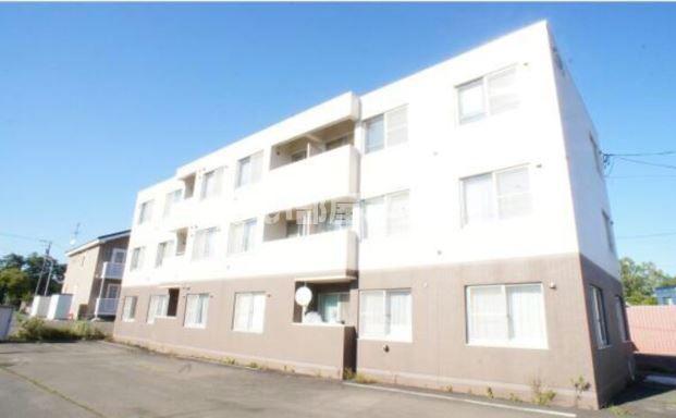 北海道恵庭市 3階建 築24年
