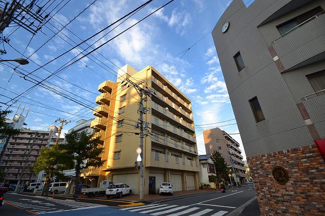 ファミール光町