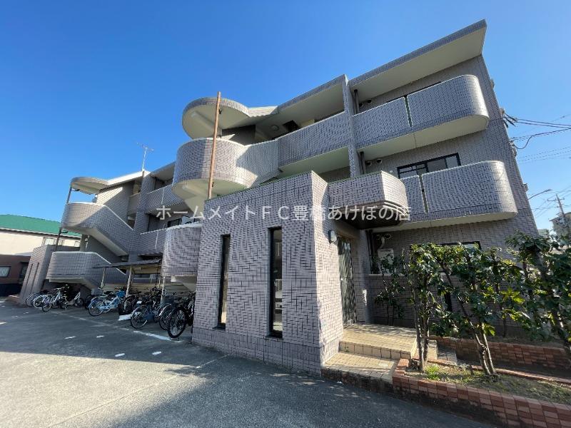 パラマウントビレッジ東岩田 A