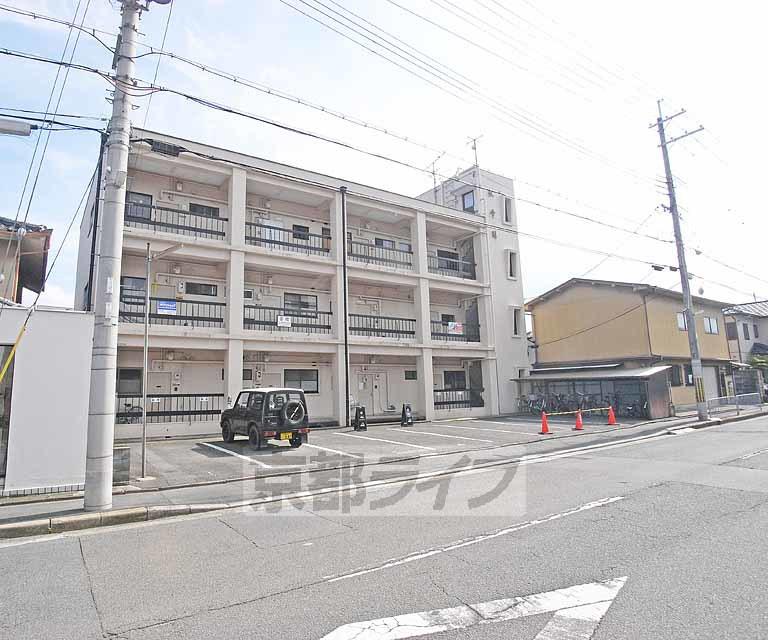 地下鉄烏丸線 北大路駅 徒歩14分 3階建 築60年