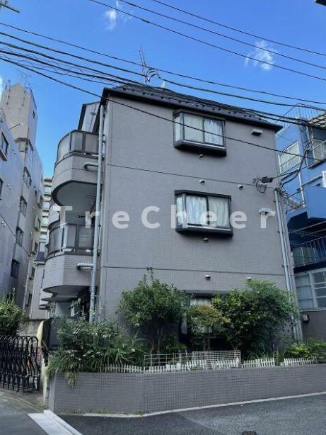 こすたぁる