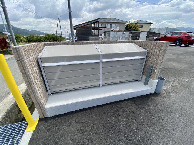 ベレオ上中島