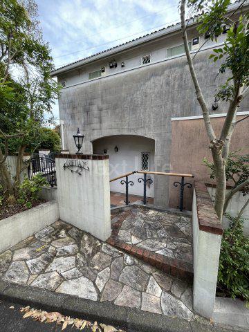 ロフティア伍番館