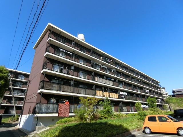 高津橋農住団地C棟