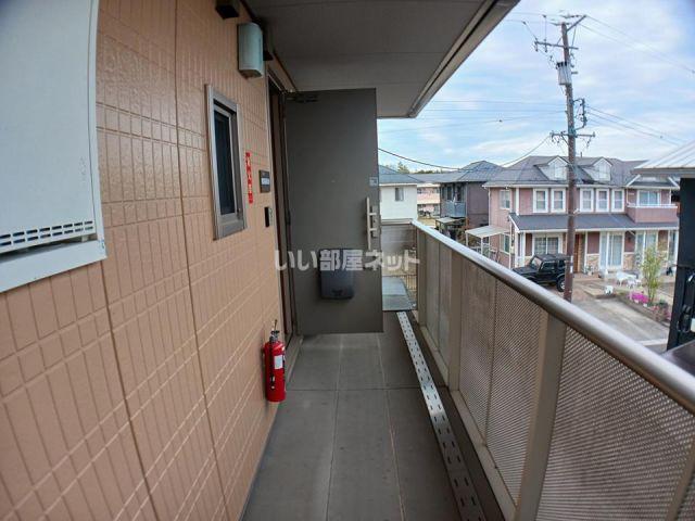 伊賀鉄道伊賀線 市部駅 徒歩32分 2階建 築21年