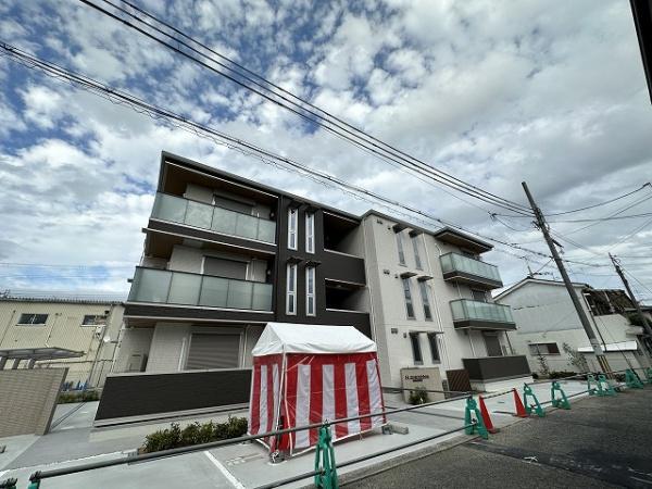 エヌ プレミール