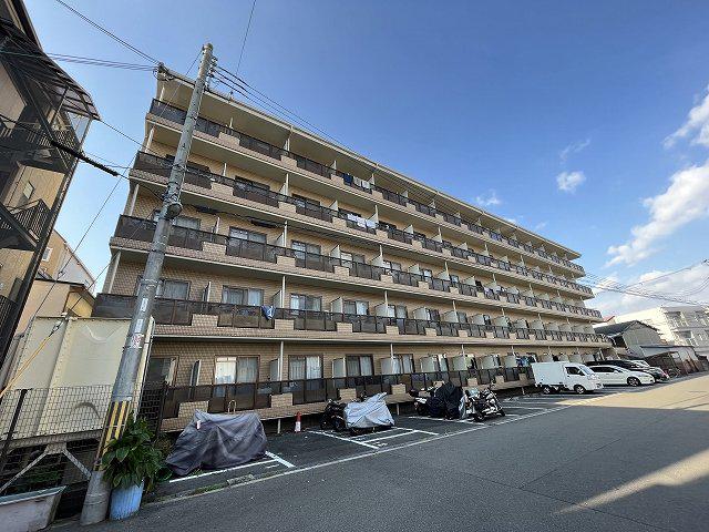 シャルム橋本III