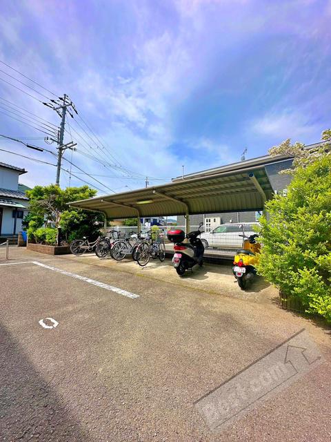 カーサリンピオ B棟